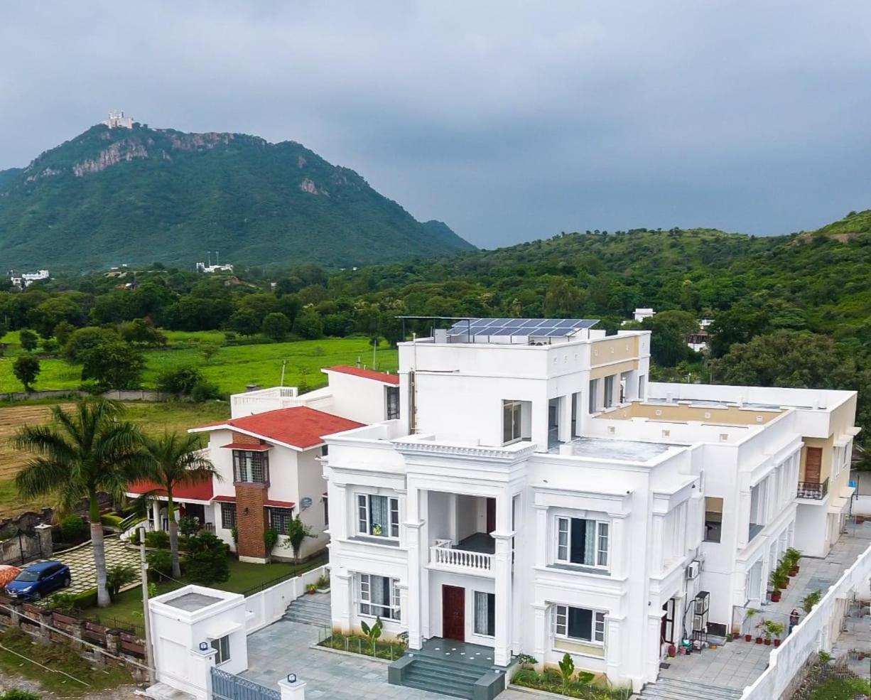 Chez Lavania - A Boutique Homestay Udaipur Exteriör bild